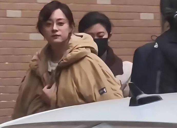新澳最新版精准特和曝孙俪邓超移民英国与曝孙俪邓超移民英国是真的吗